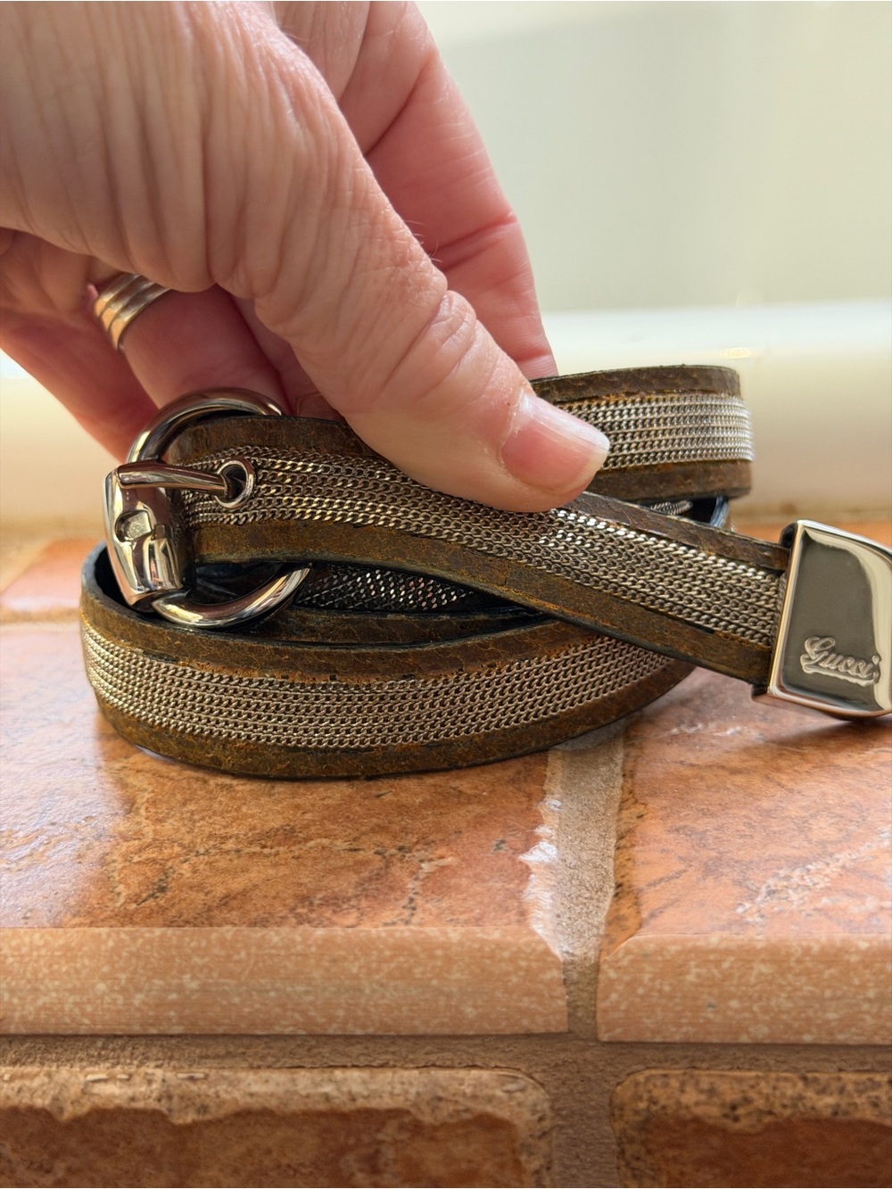 Vintage Gucci Leather and Silver Chain Belt - Women's Fashion Accessory